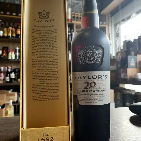 Taylor´s Port 20 years